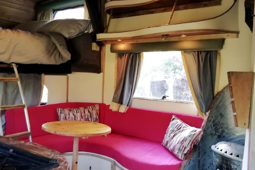 בנטרי Truck & Pod Creative Nature Retreat. מראה חיצוני תמונה